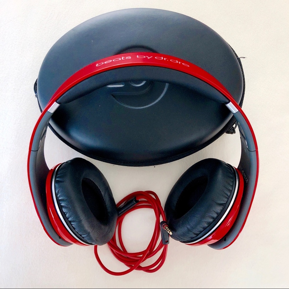 Beats by Dre Studio Wired Over Ear Headphones
